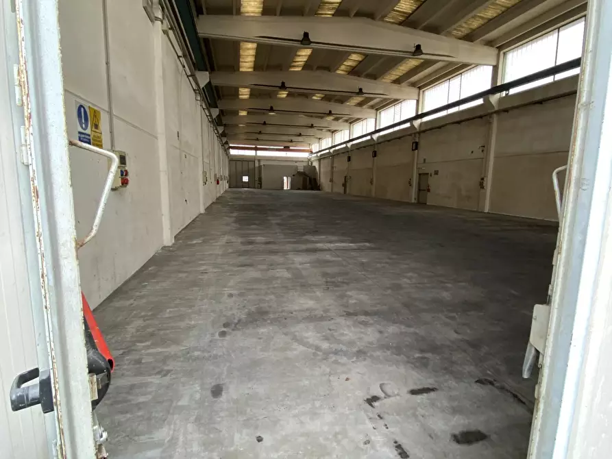 Immagine 7 di Capannone industriale in affitto  in Via dell' Artigianato a Somaglia