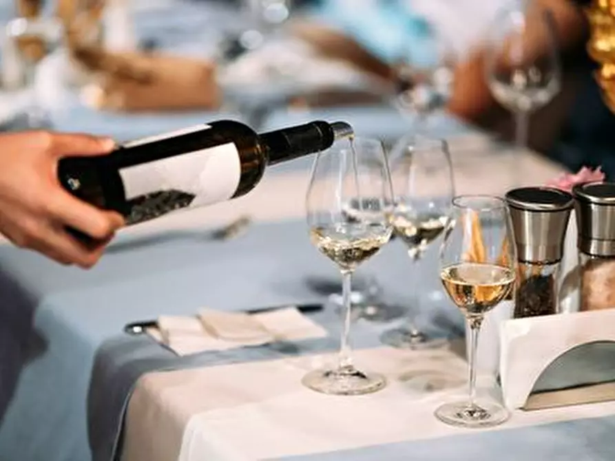 Immagine 4 di Bar / Ristorante in vendita  in Via Roma 142 a San Rocco Al Porto