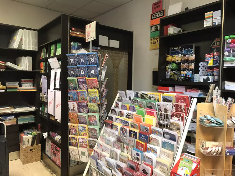 Immagine 6 di Attività commerciale in vendita  in Via San Bassiano a Lodi