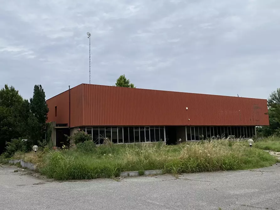 Immagine 17 di Capannone industriale in affitto  in strada Provinciale 26 20 a San Martino In Strada
