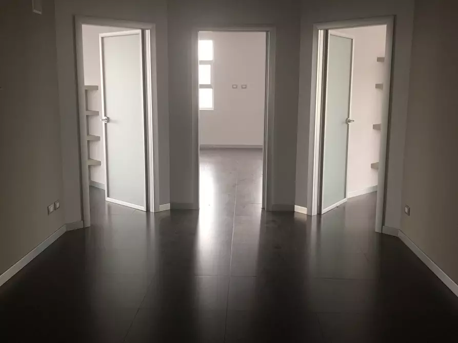 Immagine 13 di Ufficio in vendita  in Via Giovanni Paolo II 11 a Vigevano