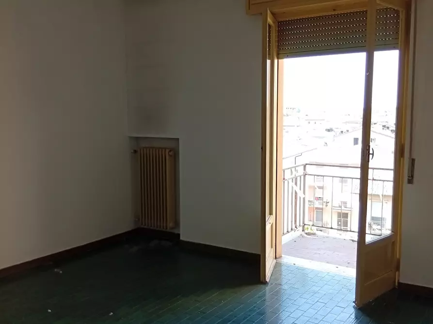 Immagine 10 di Quadrilocale in vendita  in VIA BIXIO 69 a Casalmaggiore