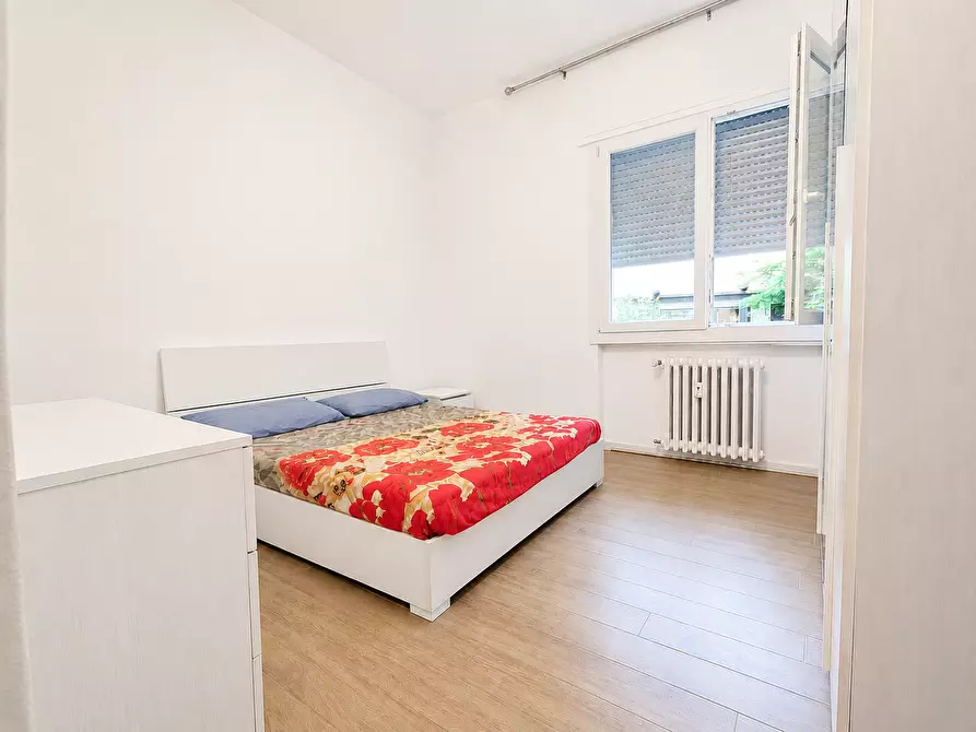 Immagine 4 di Appartamento in vendita  a Rovigo