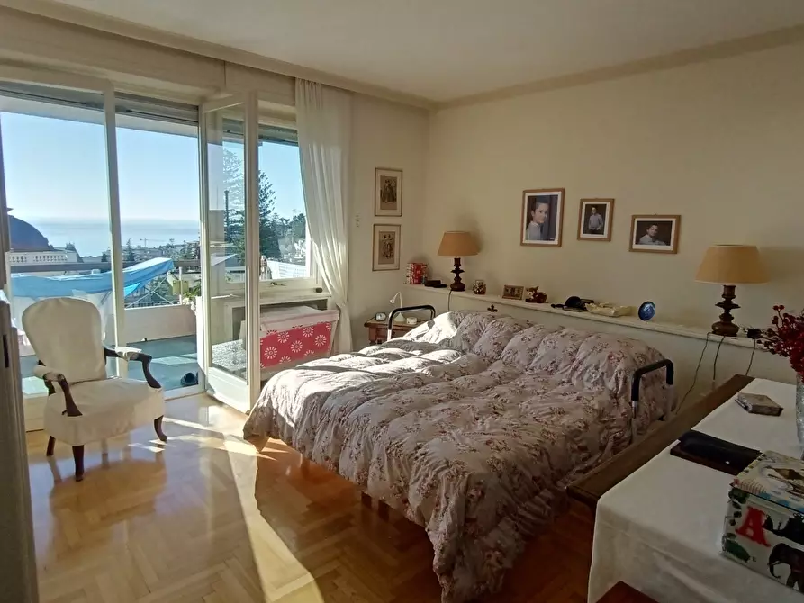 Immagine 14 di Quadrilocale in vendita  a San Remo