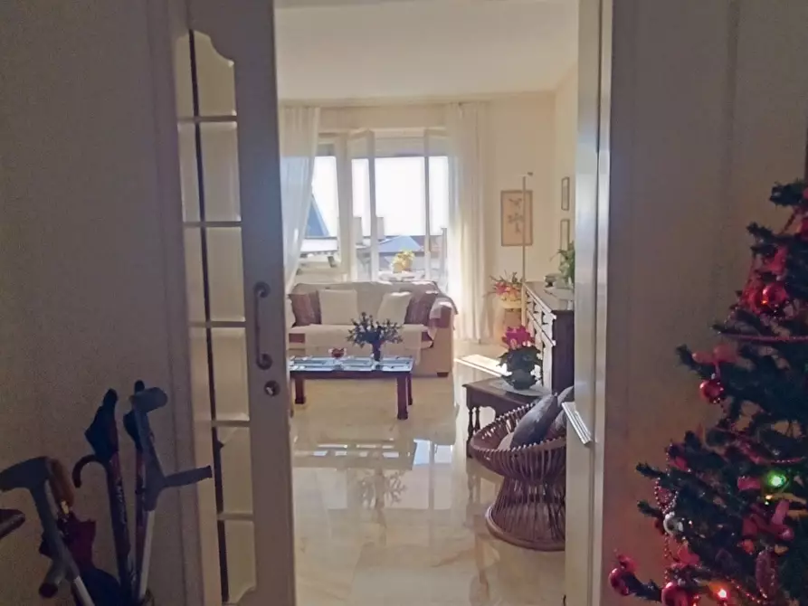 Immagine 4 di Quadrilocale in vendita  a San Remo