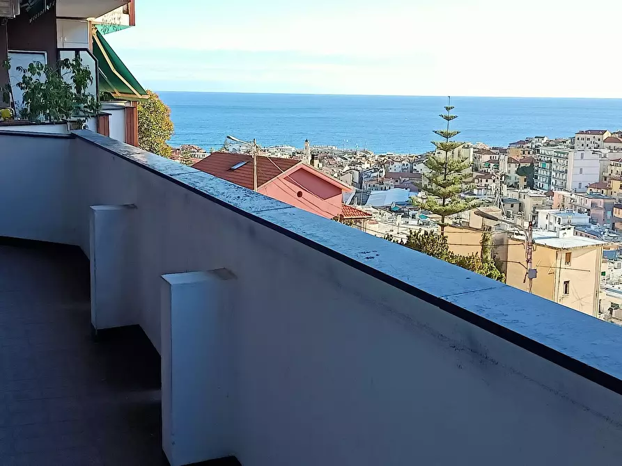 Immagine 7 di Bilocale in vendita  a San Remo