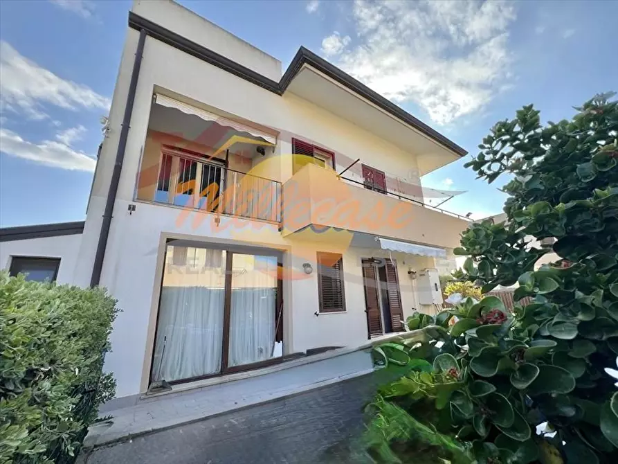 Immagine 1 di Casa bifamiliare in vendita  in Via Pippo Fava a Siracusa