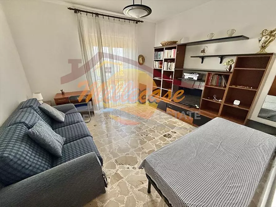 Immagine 15 di Pentalocale in vendita  in CORSO UMBERTO a Siracusa