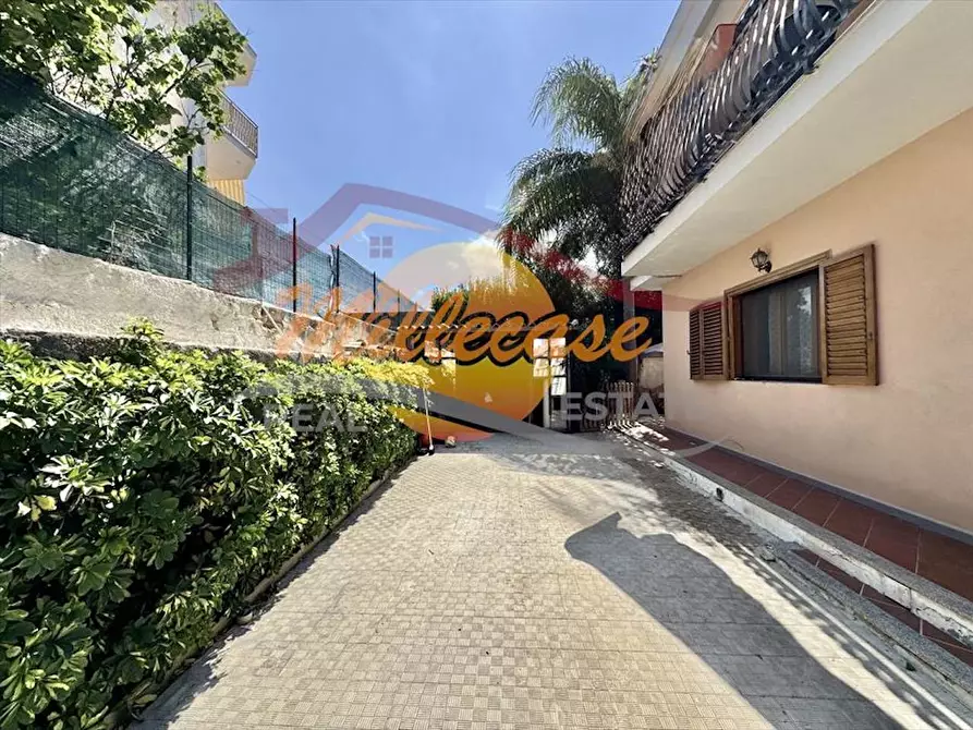 Immagine 13 di Villetta a schiera in vendita  in Via Luigi Maria Monti a Siracusa