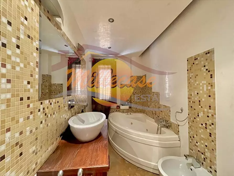 Immagine 25 di Trilocale in vendita  in Viale Zecchino a Siracusa