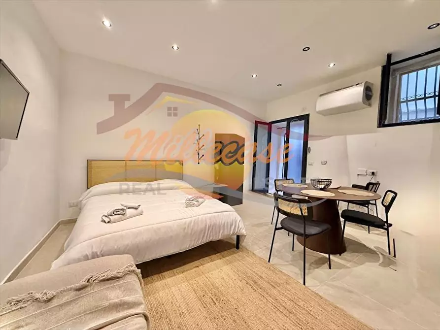 Immagine 2 di Bilocale in vendita  in VIA DELLA GIUDECCA a Siracusa