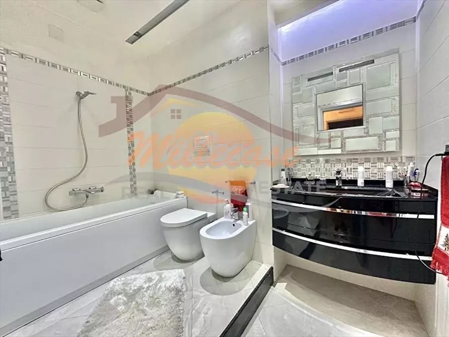 Immagine 6 di Quadrilocale in vendita  in Via dell'Arsenale a Siracusa