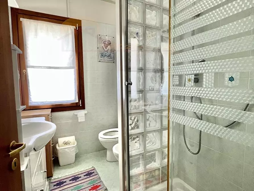 Immagine 22 di Villa in vendita  in Via Brancati a Melilli