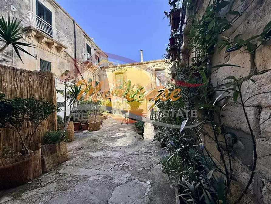 Immagine 8 di Bilocale in vendita  in VIA VINCENZO MIRABELLA a Siracusa