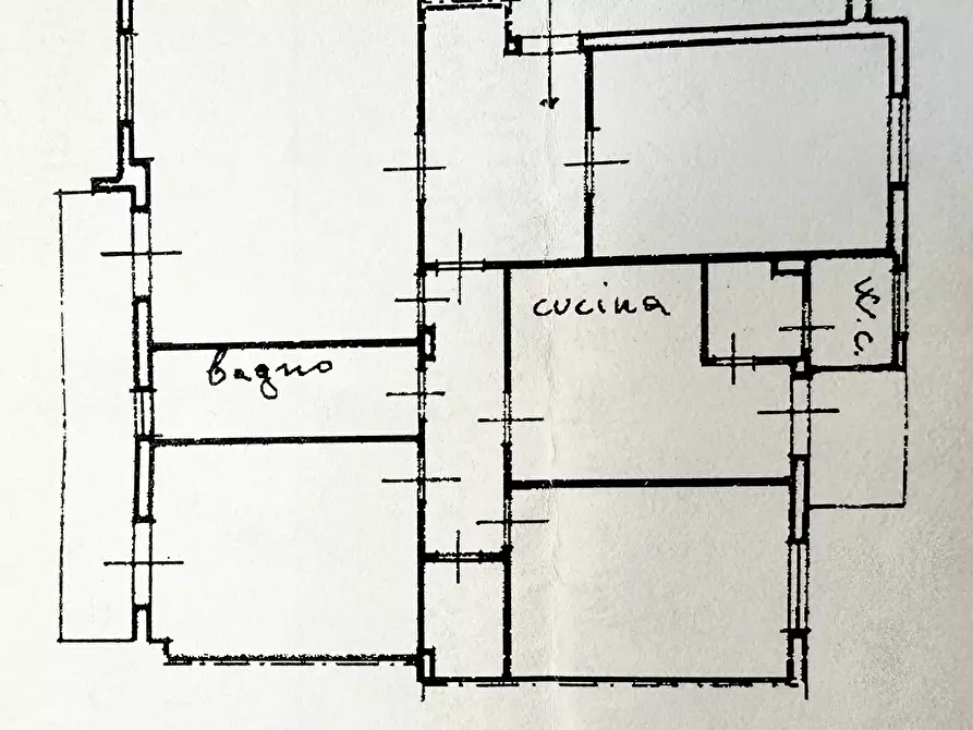 Immagine 21 di Quadrilocale in vendita  in Via Brenta a Siracusa