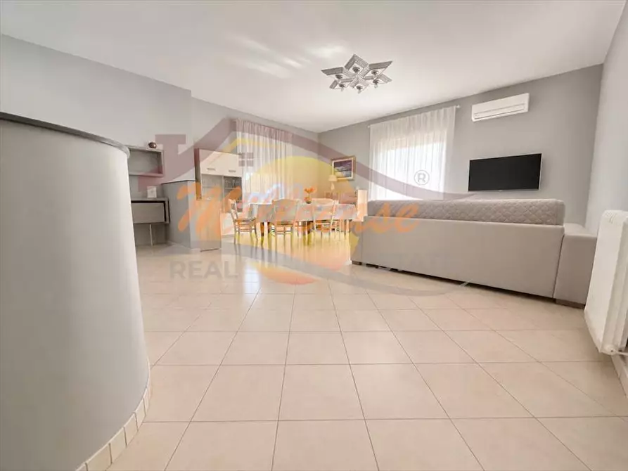 Immagine 11 di Pentalocale in vendita  in VIA ITALIA a Siracusa