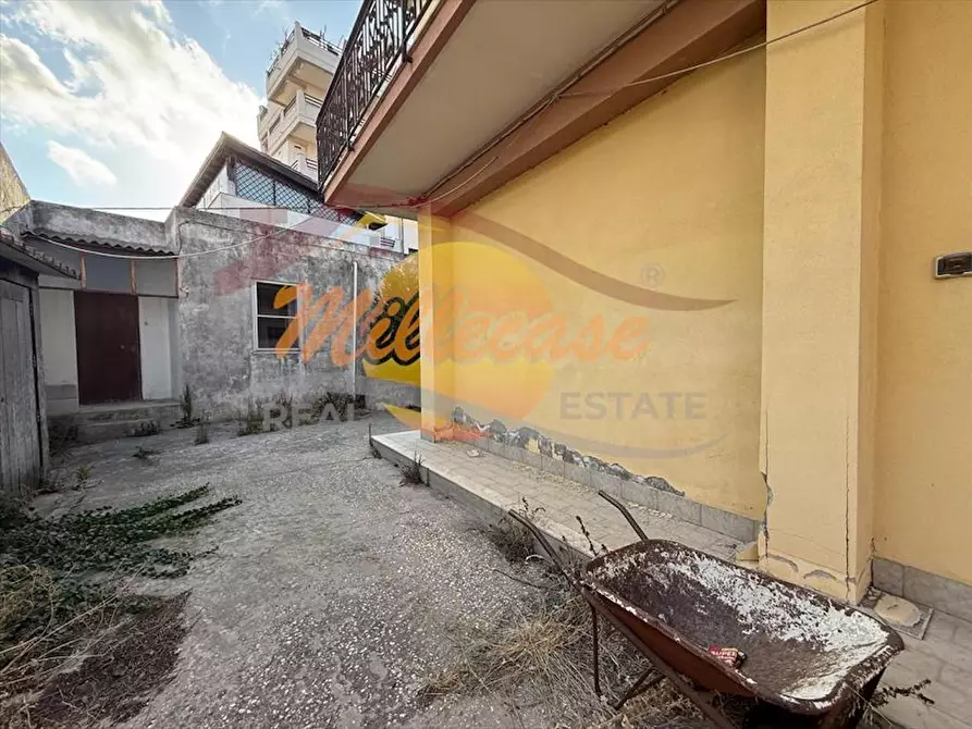 Immagine 19 di Villa in vendita  in Via Franca Maria Gianni a Siracusa