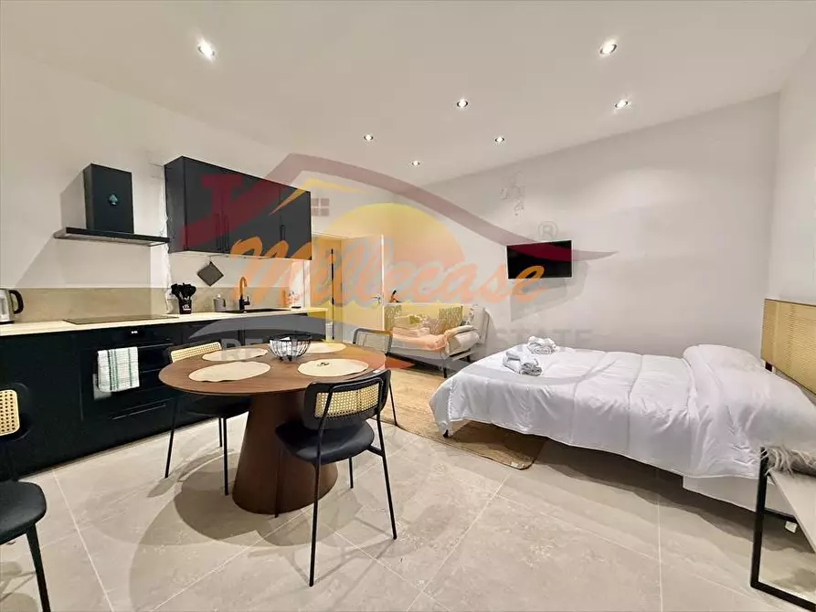 Immagine 13 di Bilocale in vendita  in VIA DELLA GIUDECCA a Siracusa