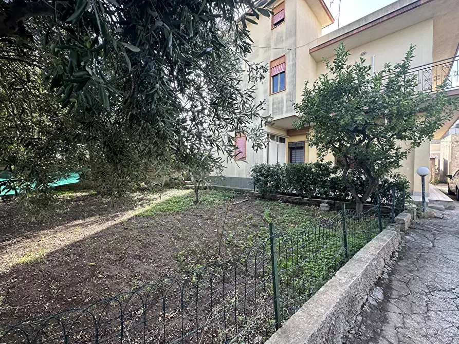 Immagine 22 di Villa in vendita  in Via Franca Maria Gianni a Siracusa