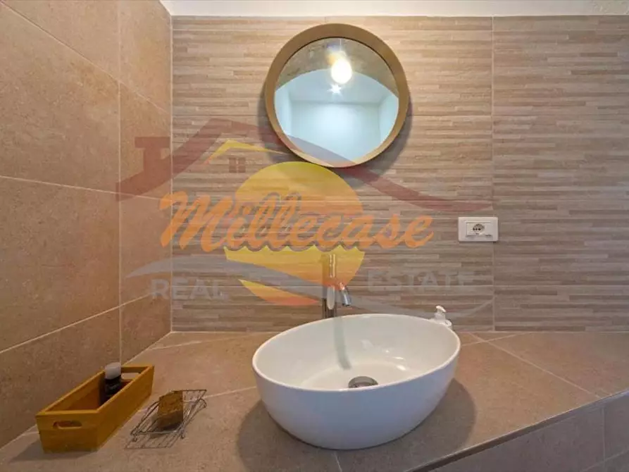 Immagine 23 di Bilocale in vendita  in Via Saverio Landolina a Siracusa