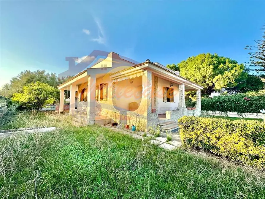 Immagine 5 di Villa in vendita  in Via Isole BALI a Siracusa