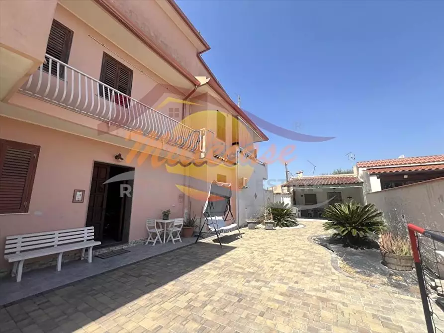 Immagine 1 di Appartamento in vendita  in Via Moncenisio a Siracusa