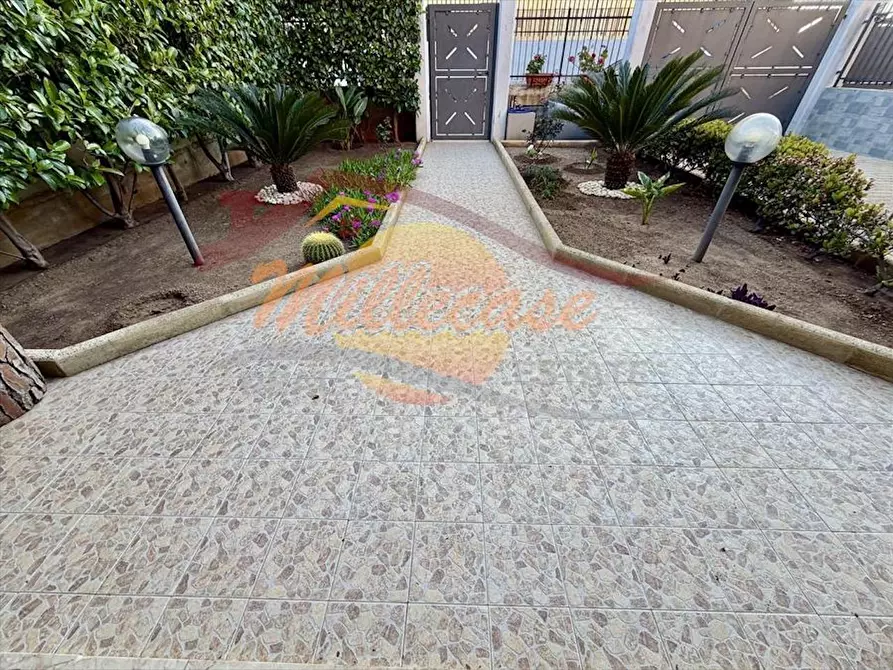 Immagine 4 di Villetta a schiera in vendita  in Via Salvatore Monteforte a Siracusa