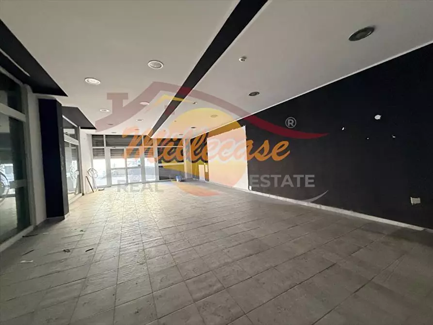 Immagine 14 di Locale commerciale in vendita  in Viale Zecchino a Siracusa