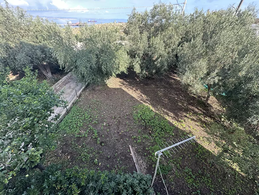 Immagine 25 di Villa in vendita  in Via Franca Maria Gianni a Siracusa