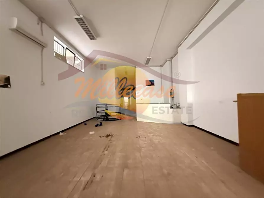 Immagine 14 di Locale commerciale in vendita  in Viale Zecchino a Siracusa