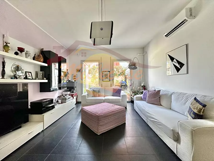 Immagine 16 di Villetta a schiera in vendita  in Viale Edoardo Garrone a Melilli