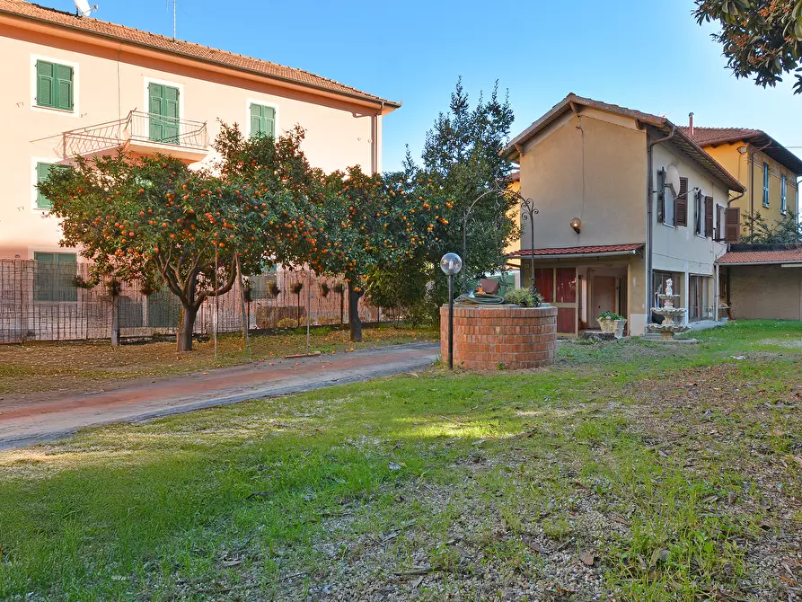 Immagine 1 di Casa indipendente in vendita  in Via Indiani 19 a Diano Marina