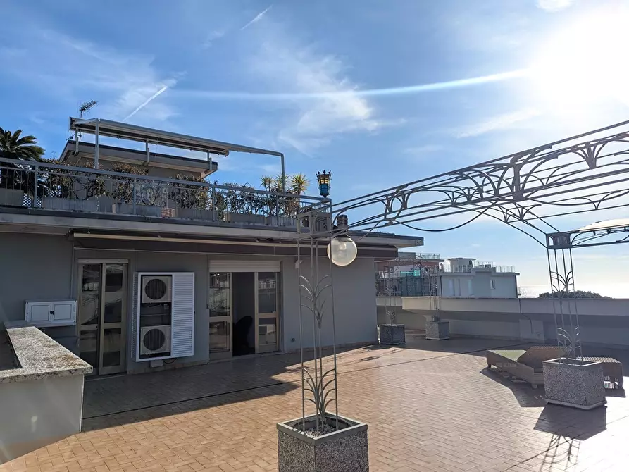 Immagine 17 di Attico in vendita  in Viale Europa 5 a San Bartolomeo Al Mare