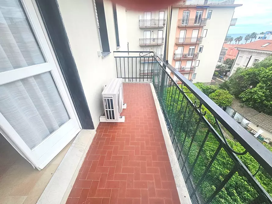 Immagine 2 di Trilocale in affitto  in Via Cristoforo Colombo 1616 a San Bartolomeo Al Mare