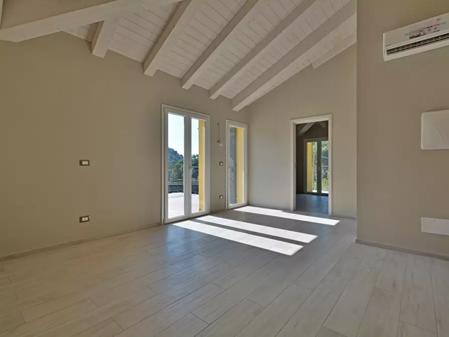 Immagine 19 di Quadrilocale in vendita  in Via Faraldi 131 a San Bartolomeo Al Mare