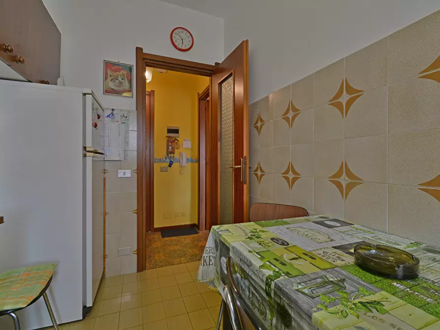 Immagine 36 di Bilocale in vendita  in Via Carlo conti 36 a San Bartolomeo Al Mare