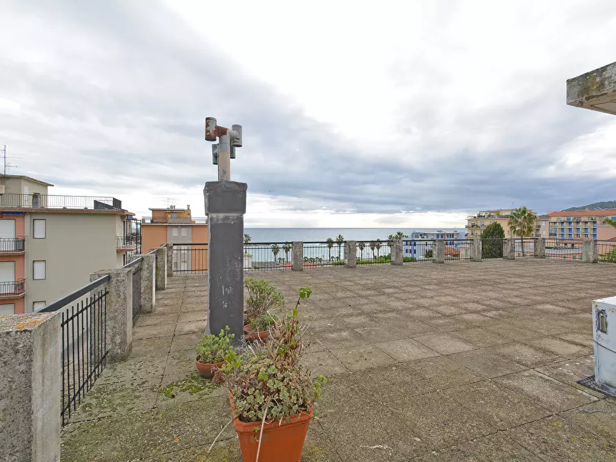 Immagine 22 di Monolocale in vendita  in Via Aurelia 205 a San Bartolomeo Al Mare