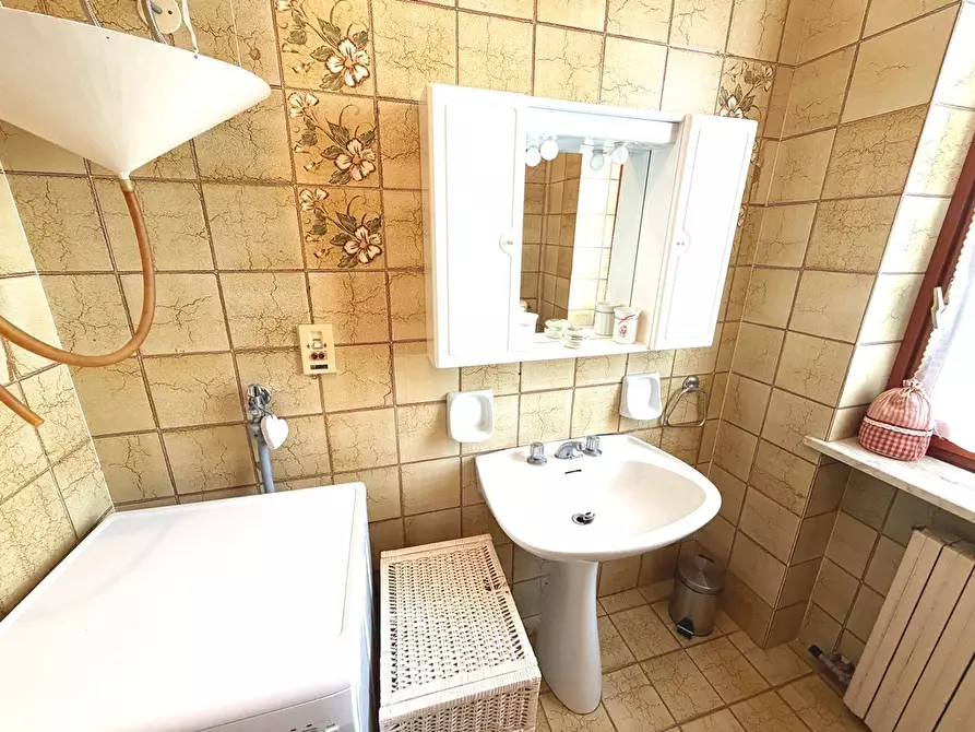 Immagine 27 di Bilocale in vendita  in Via del Carrubo 6 a San Bartolomeo Al Mare