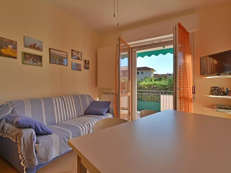 Immagine 26 di Bilocale in vendita  in Largo Parodi 1 a San Bartolomeo Al Mare