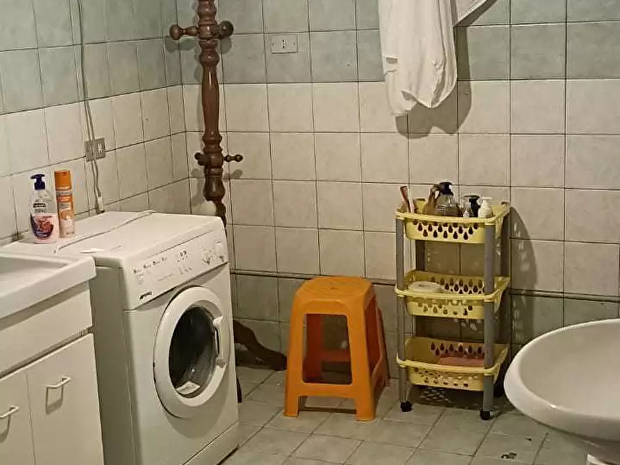 Immagine 16 di Porzione di casa in vendita  in Corso Eroi di Sapri a Lamezia Terme