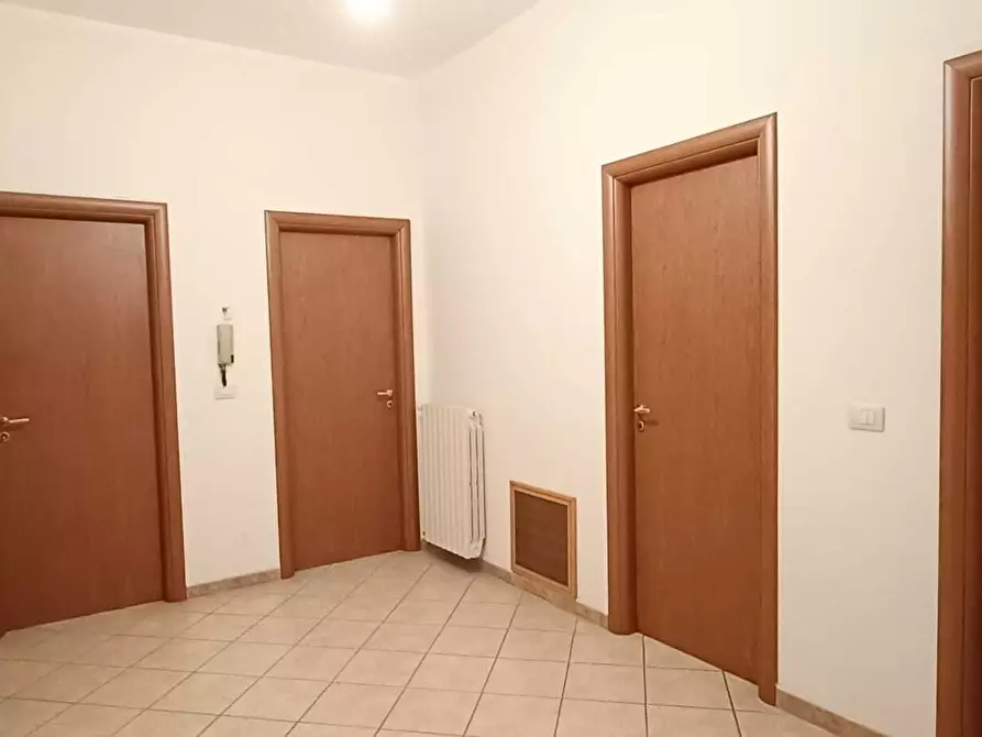 Immagine 1 di Appartamento in affitto  in Via Pasquale Giuliani a Lamezia Terme