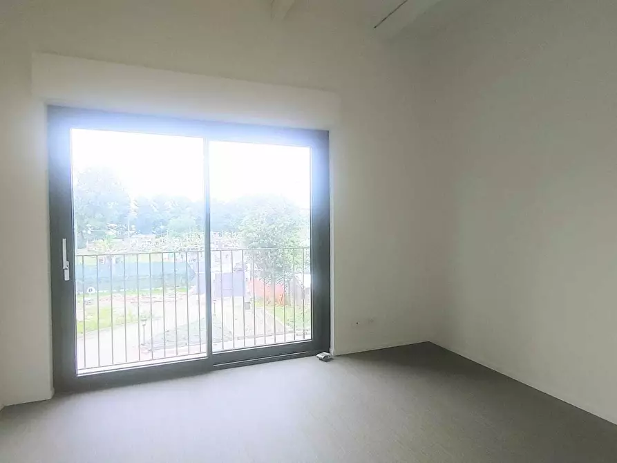 Immagine 5 di Casa indipendente in affitto  a Torino