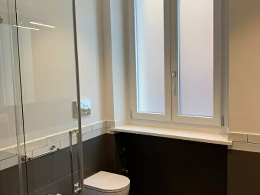 Immagine 23 di Trilocale in affitto  in Corso XI Febbraio 23 a Torino