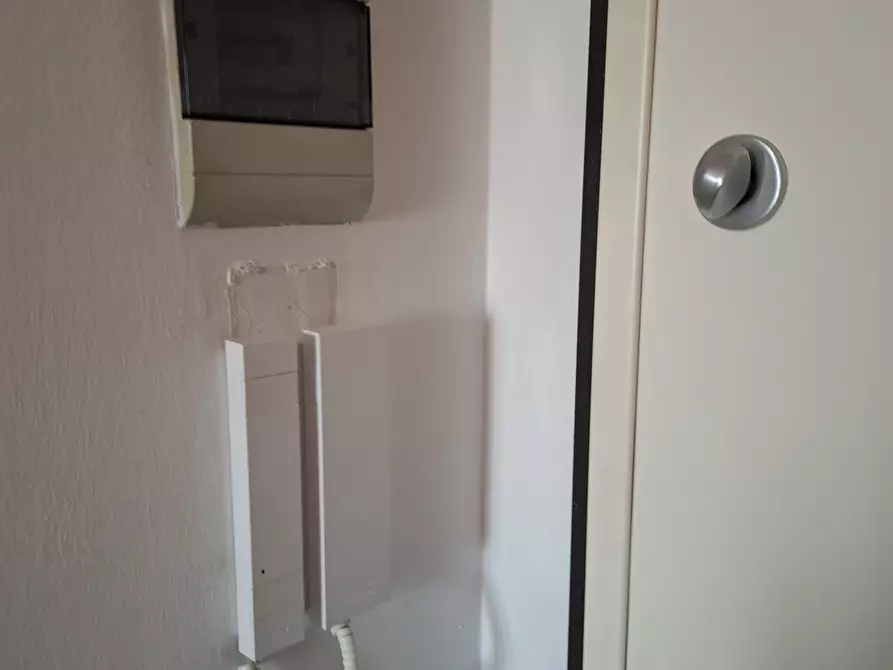 Immagine 15 di Bilocale in affitto  in Via Dante Alighieri 1 a Volpiano