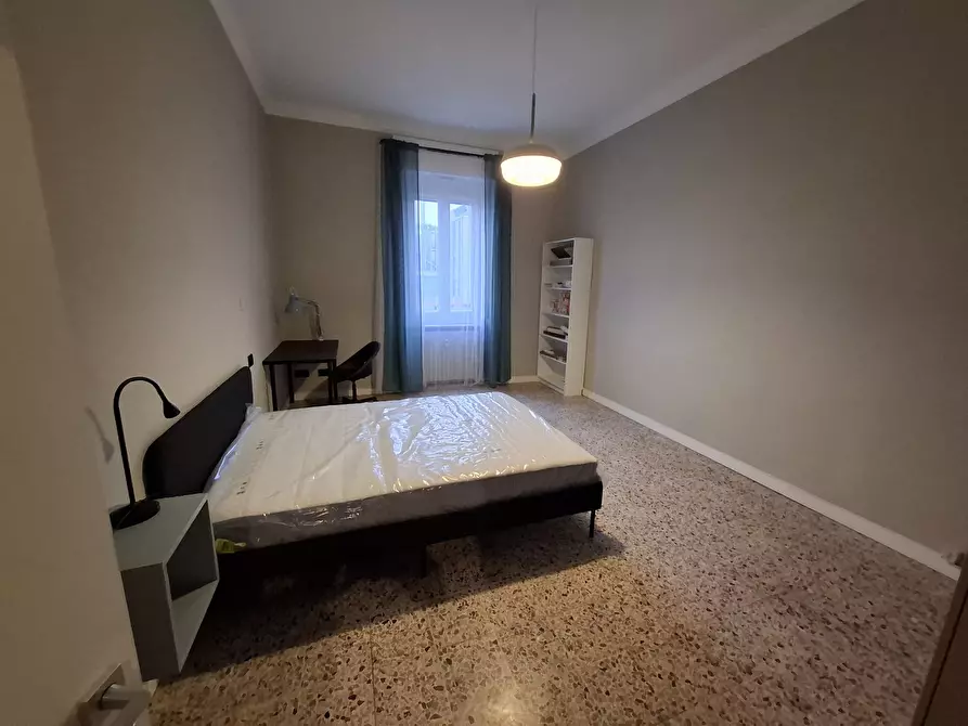 Immagine 12 di Quadrilocale in affitto  in VIA RIBET 5 a Torino