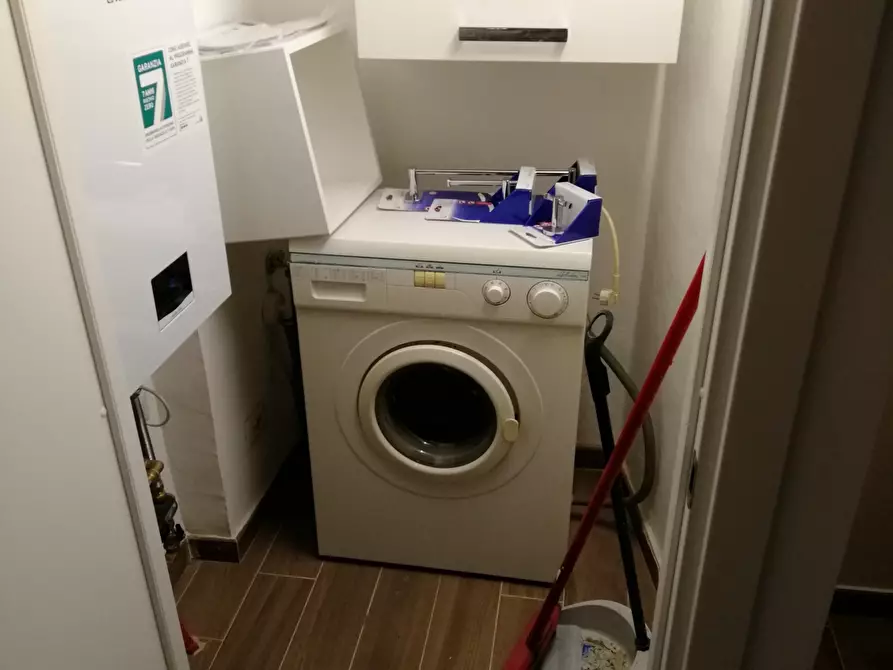 Immagine 12 di Bilocale in affitto  in VIA BELLEZIA 20 a Torino