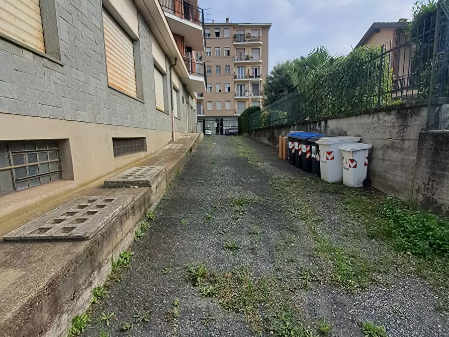 Immagine 14 di Locale commerciale in affitto  in VIA GARIBALDI 2 a Alpignano