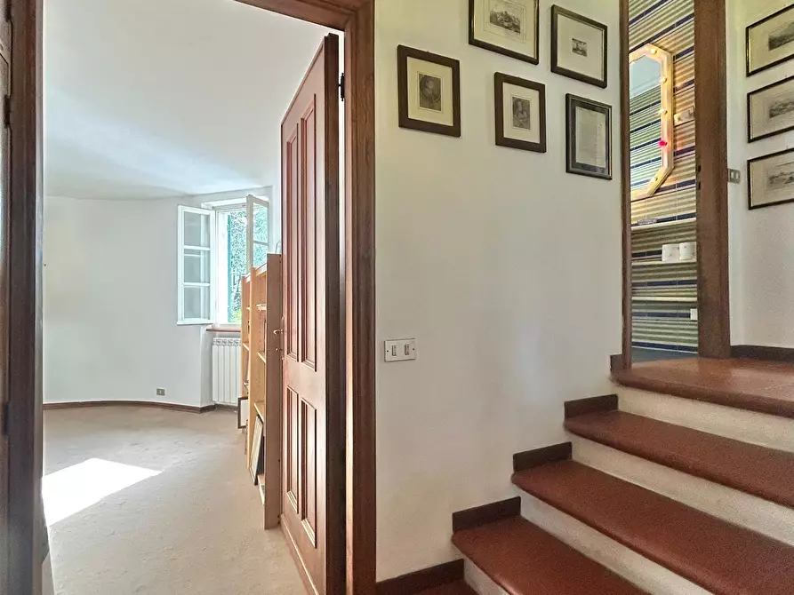 Immagine 62 di Casa indipendente in vendita  a Castelnuovo Magra