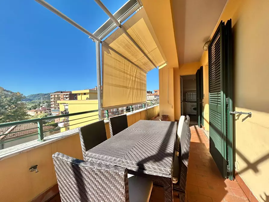 Immagine 13 di Attico in vendita  a Sarzana