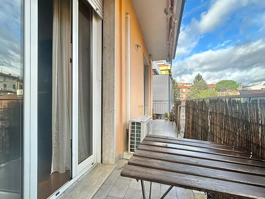 Immagine 10 di Trilocale in vendita  a Sarzana